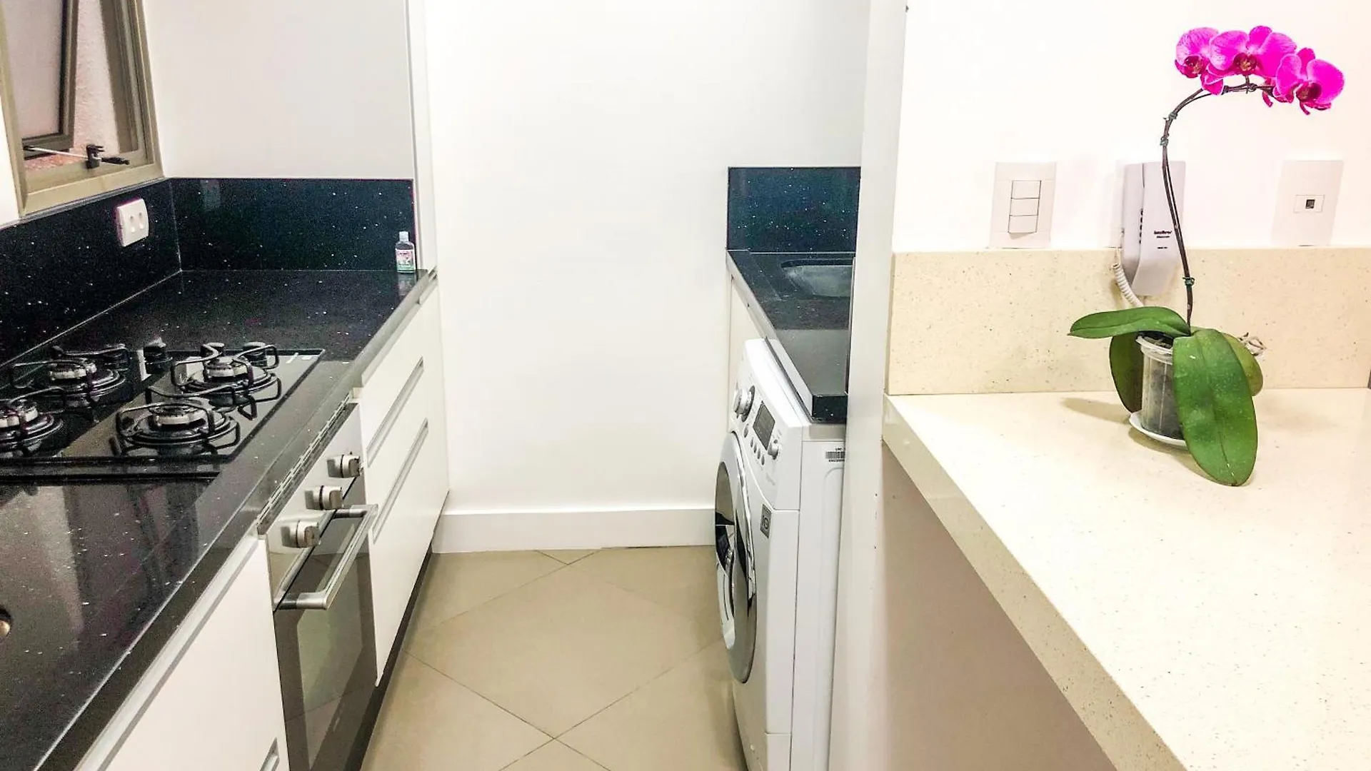Apartamento De 2 Quartos No Luxuoso Condominio Jay Florianópolis 0*,